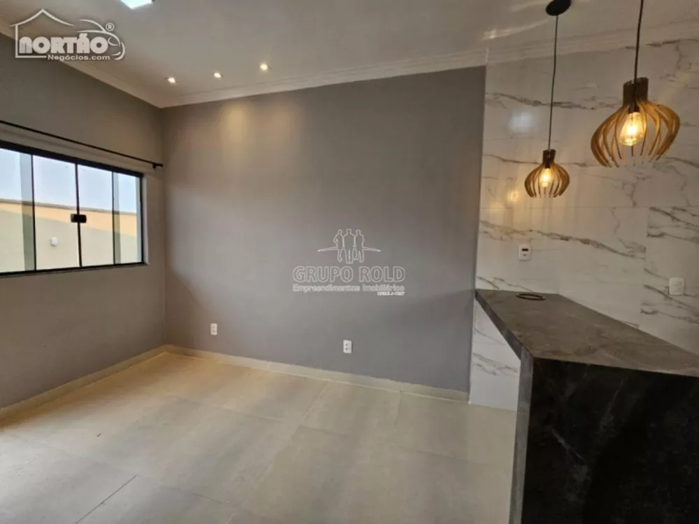 Casa à venda com 3 quartos, 313m² - Foto 4