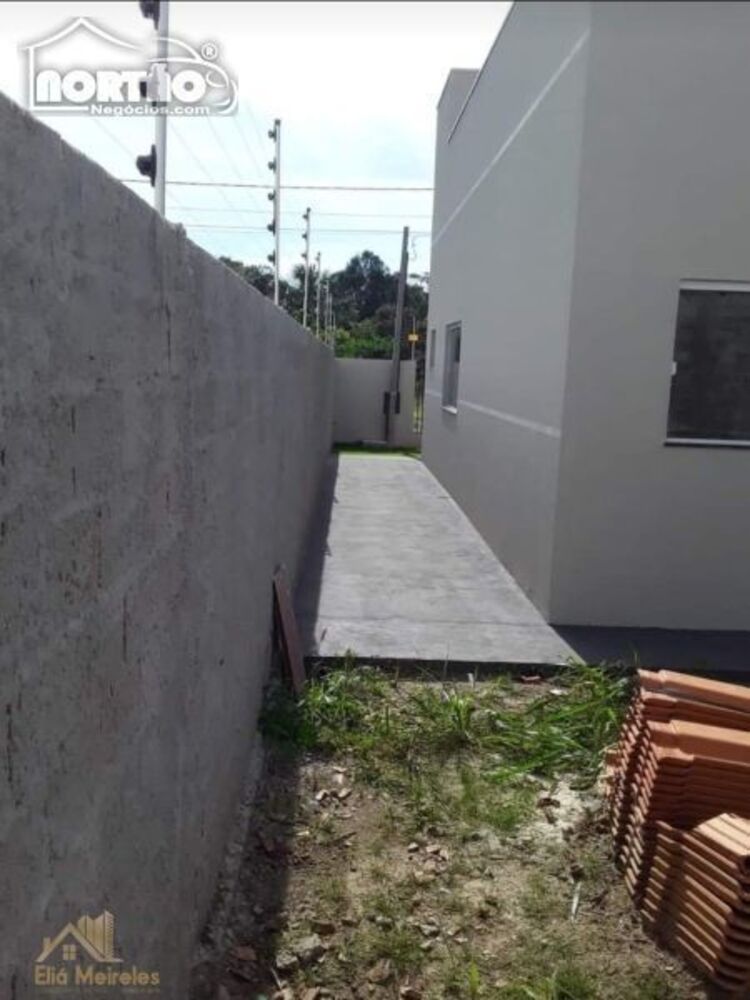 Casa à venda com 3 quartos, 79m² - Foto 10