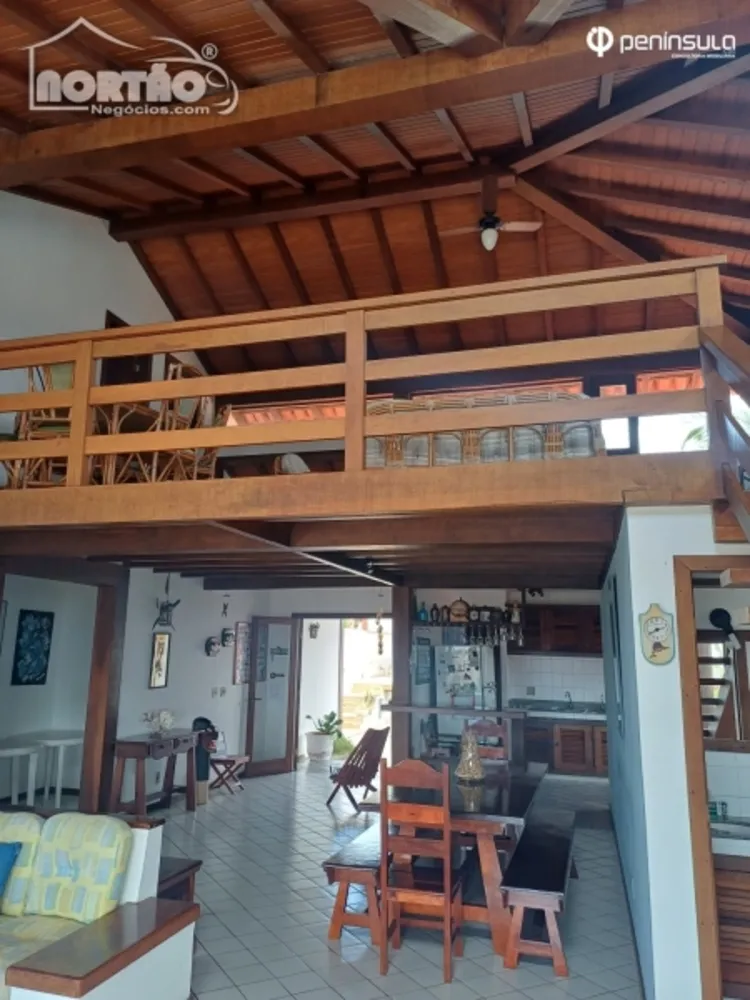 Casa, 7 quartos, 208 m² - Foto 4