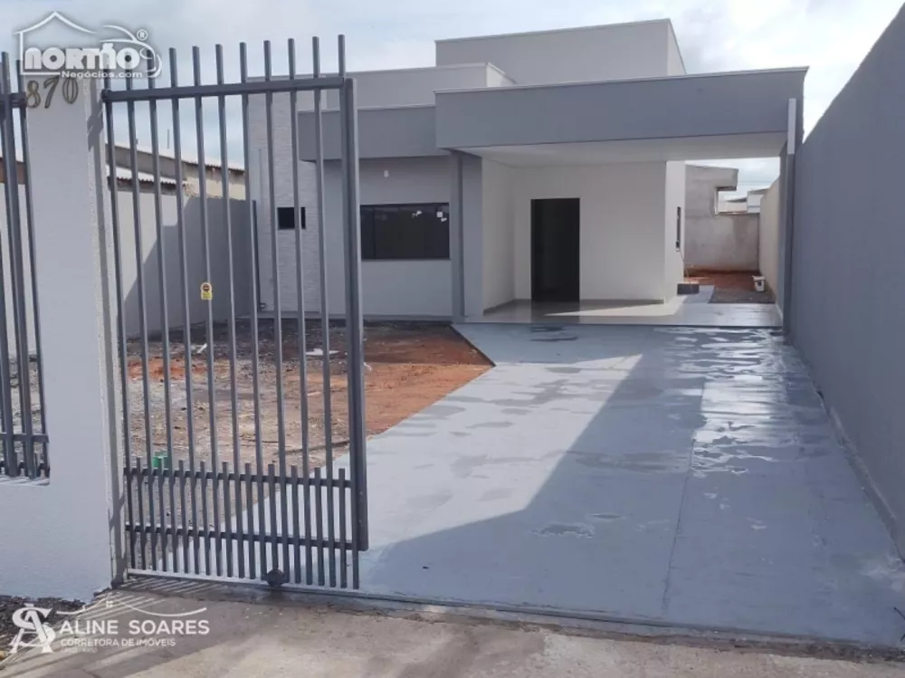 Casa à venda com 3 quartos, 87m² - Foto 3