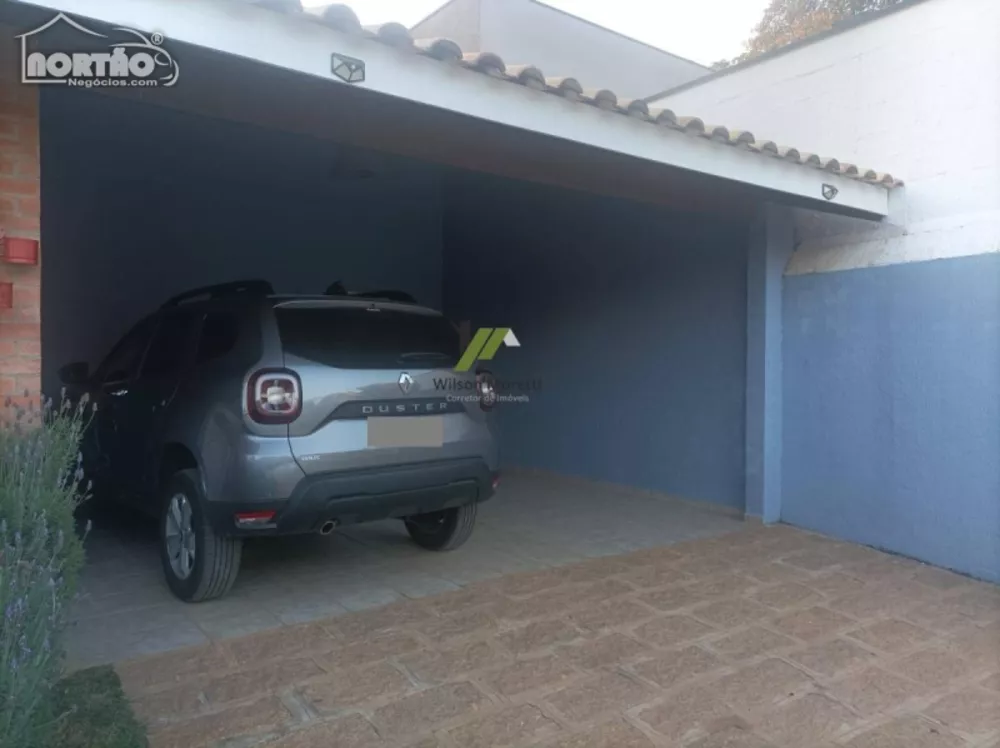 Casa à venda com 5 quartos, 280m² - Foto 4