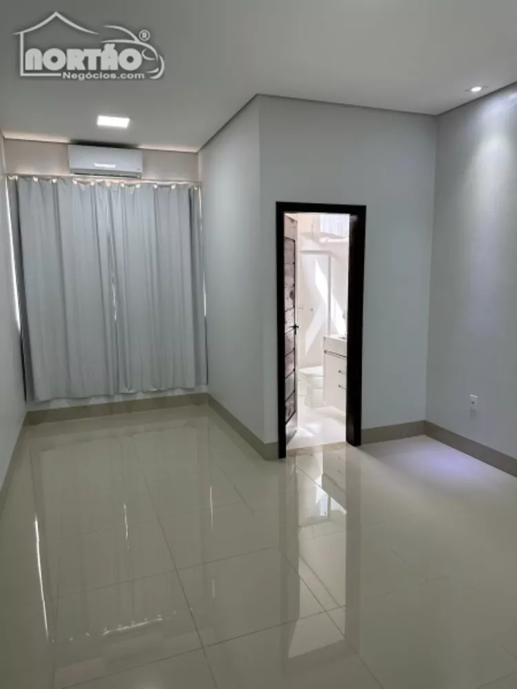 Casa à venda com 4 quartos, 232m² - Foto 8