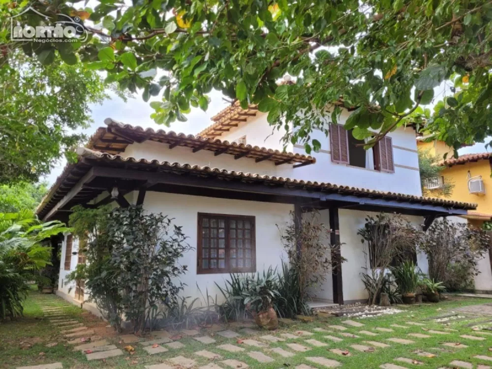 Casa à venda com 1 quarto, 193m² - Foto 2