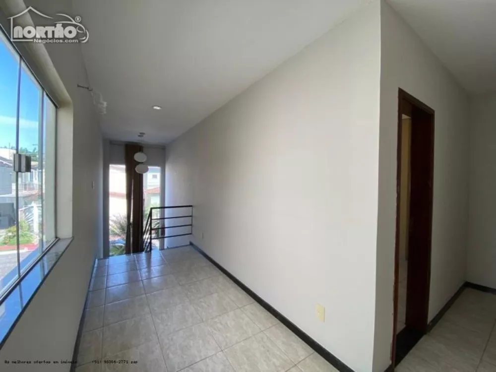 Casa, 4 quartos, 252 m² - Foto 1