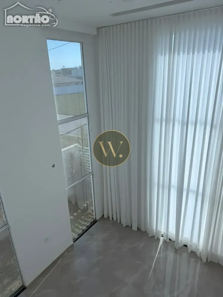 Casa, 4 quartos, 250 m² - Foto 4