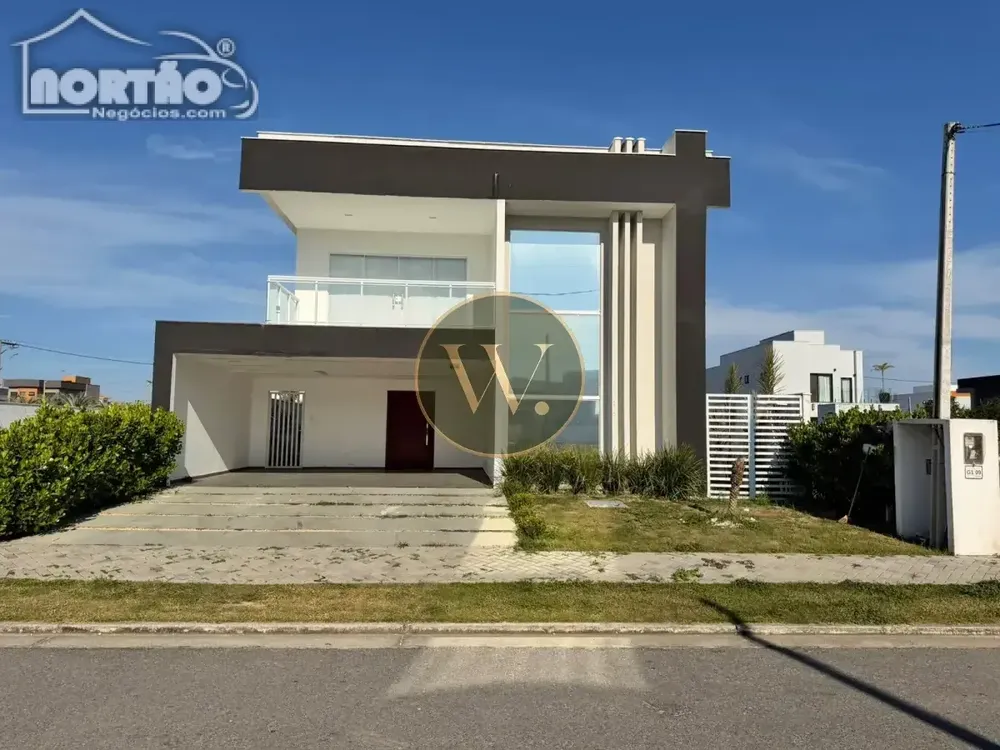 Casa, 4 quartos, 250 m² - Foto 1