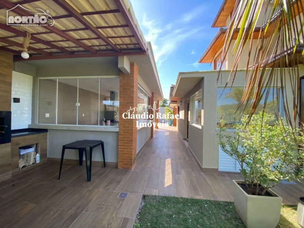 Casa à venda com 2 quartos, 160m² - Foto 4