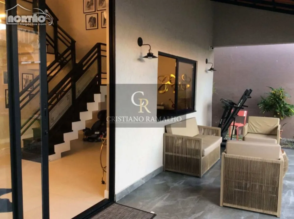 Casa, 5 quartos, 120 m² - Foto 2