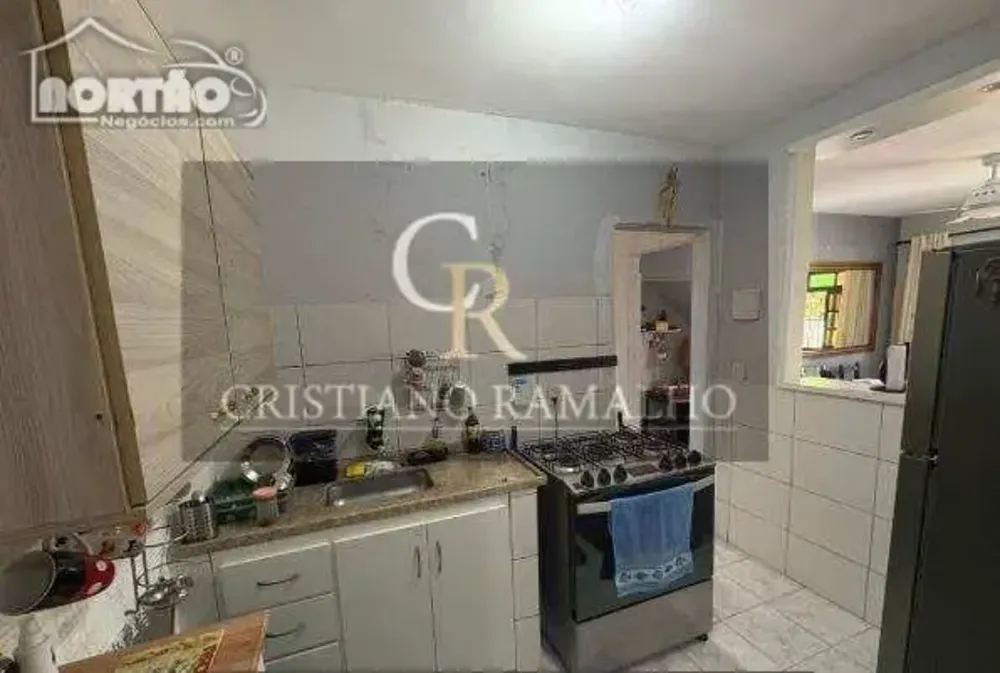 Casa, 7 quartos, 140 m² - Foto 3