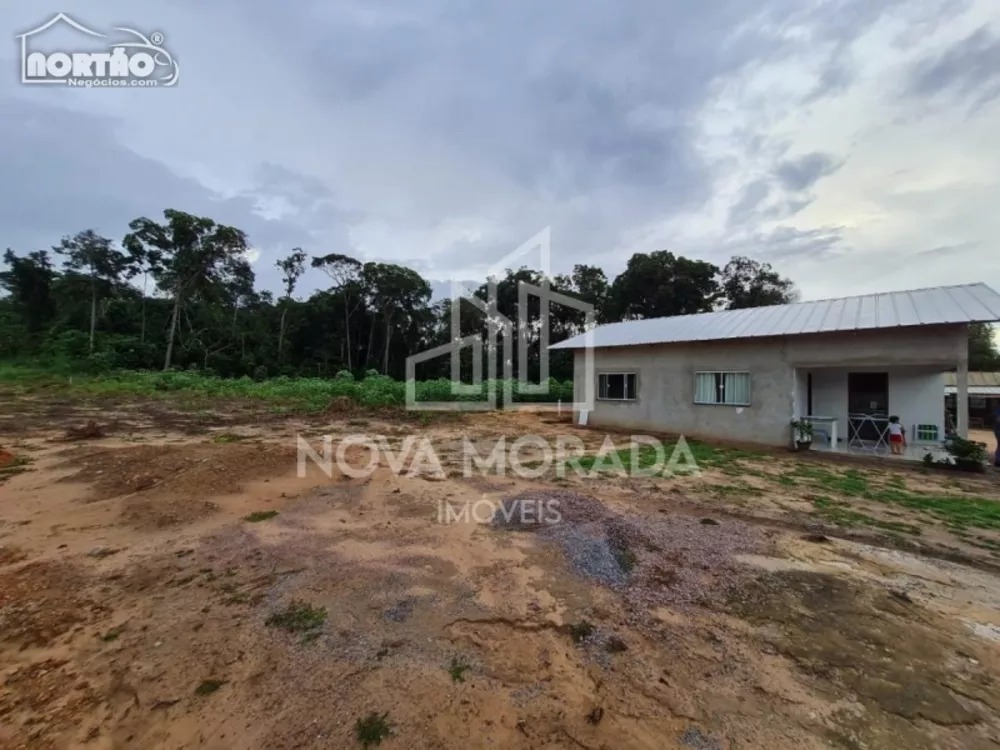 Casa à venda com 4 quartos, 5000m² - Foto 2