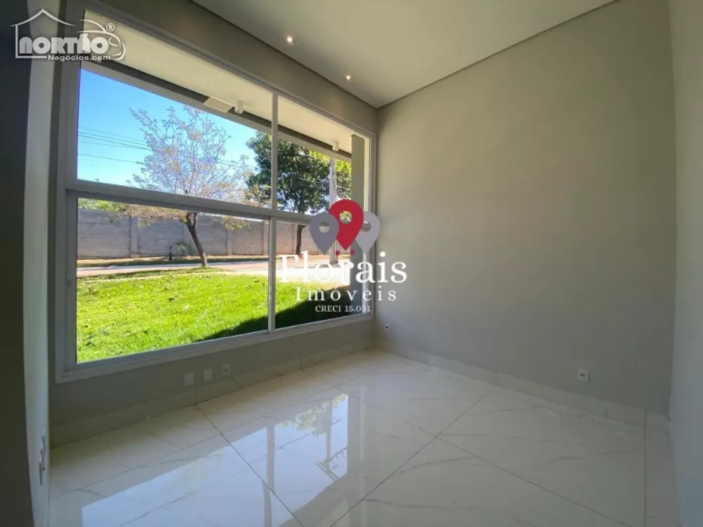 Casa à venda com 3 quartos, 232m² - Foto 6