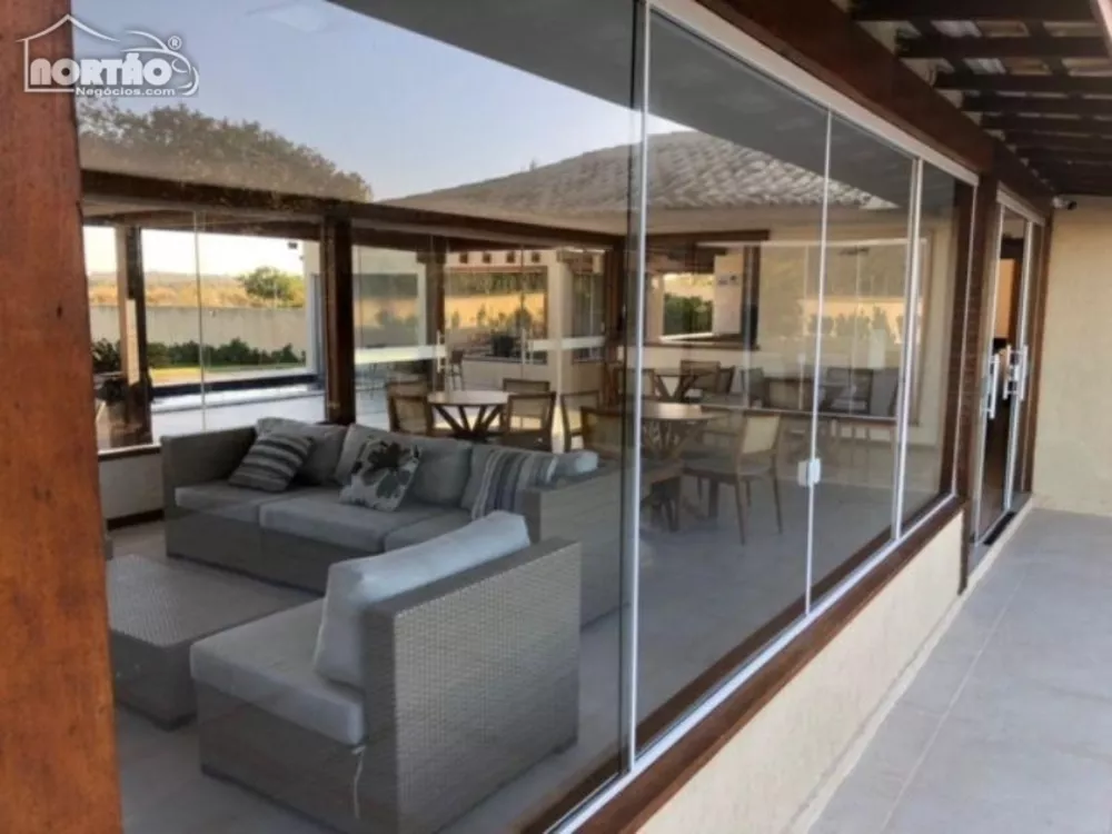 Casa à venda com 5 quartos, 155m² - Foto 4