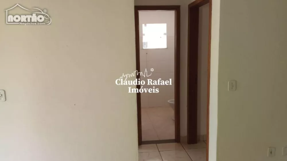 Casa à venda com 3 quartos, 65m² - Foto 8