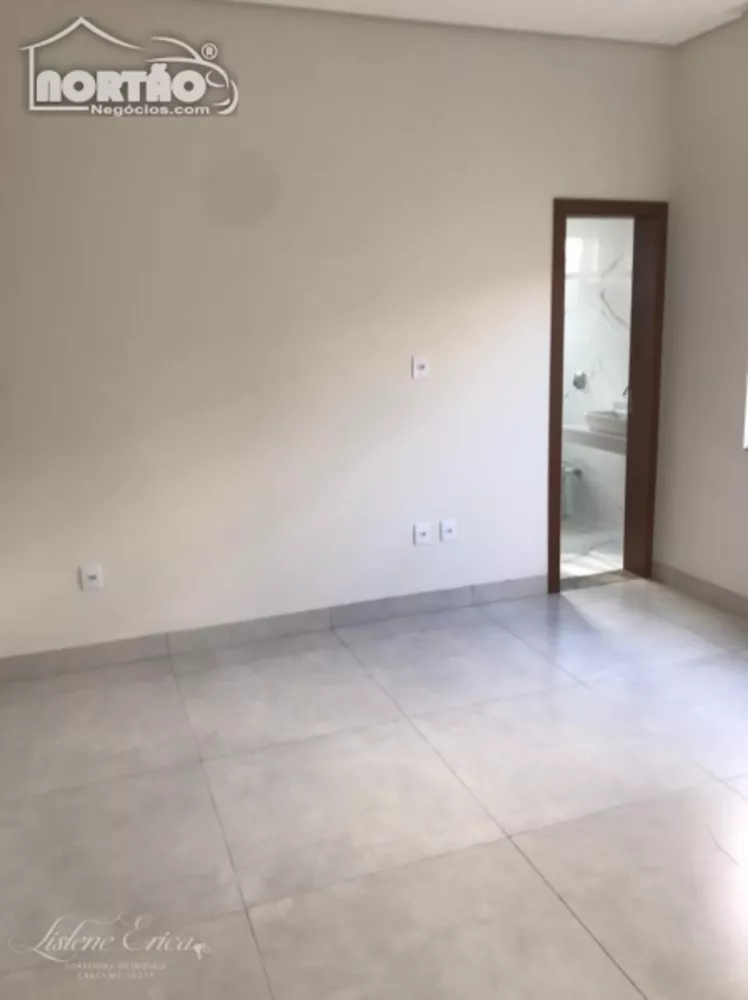 Casa à venda com 1 quarto, 178m² - Foto 4