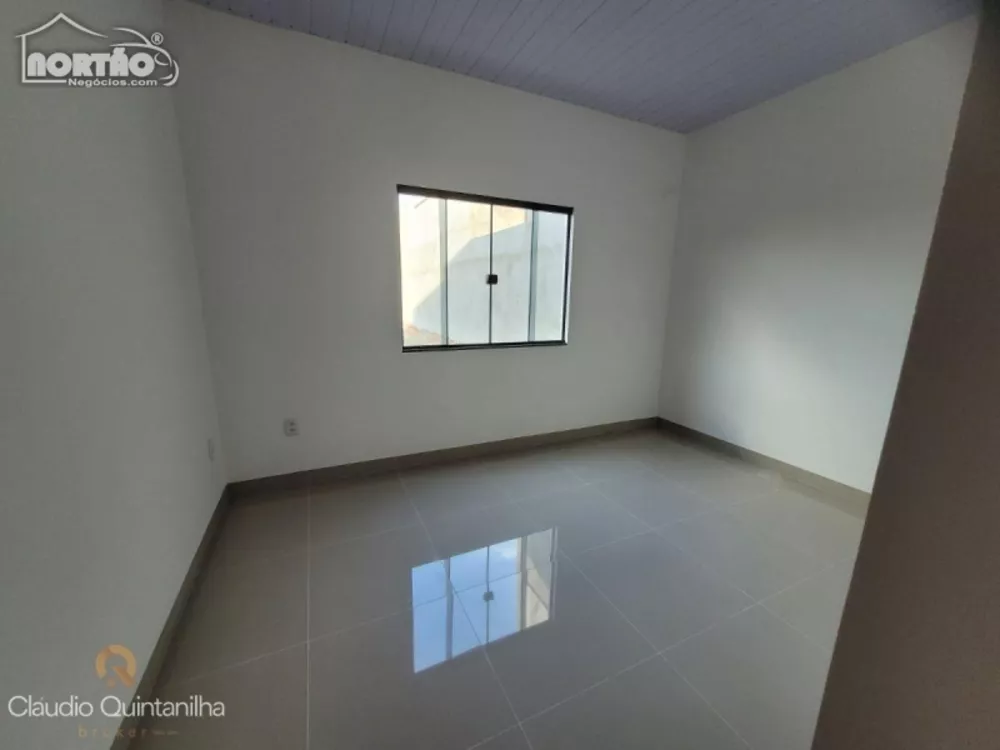 Casa à venda com 3 quartos, 69m² - Foto 5