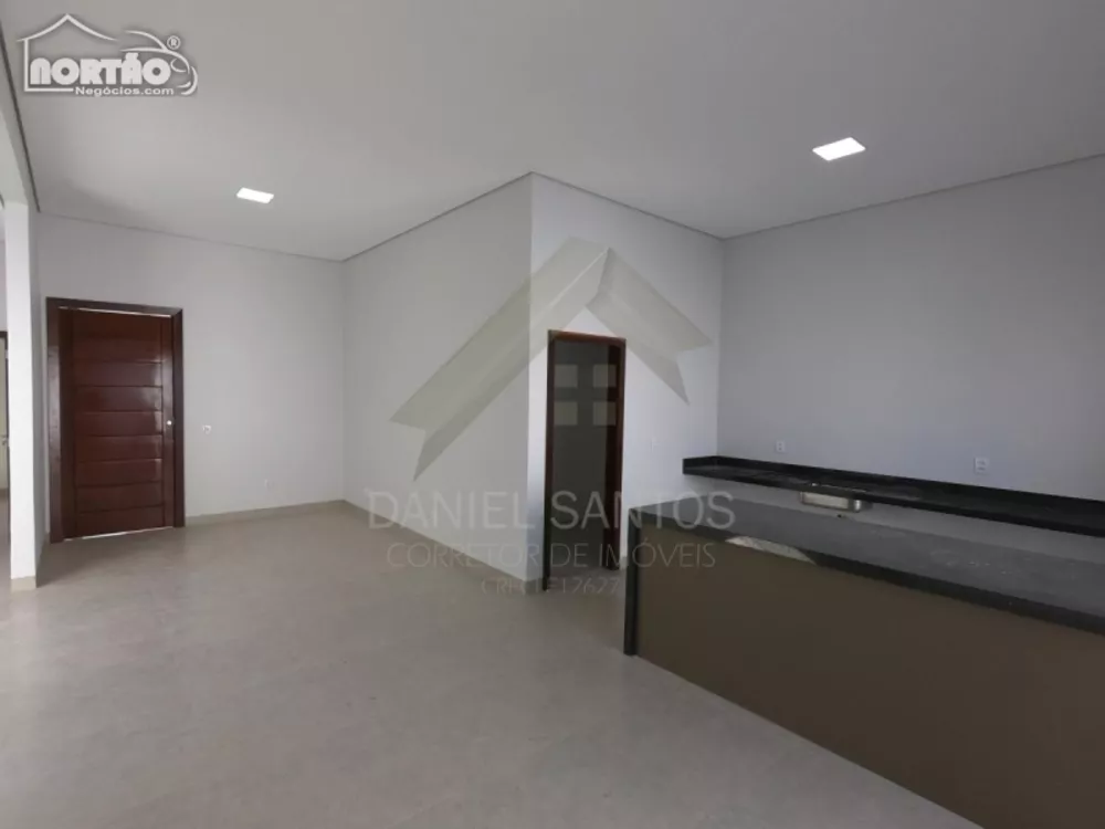 Casa à venda com 3 quartos, 145m² - Foto 8