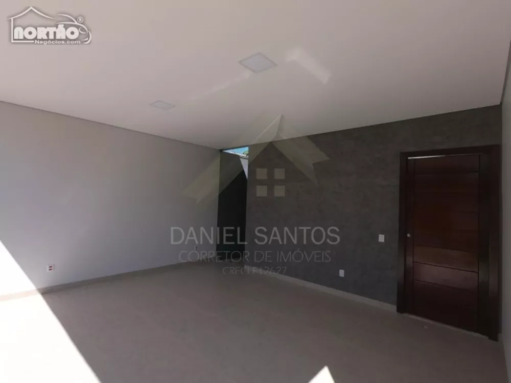 Casa à venda com 3 quartos, 145m² - Foto 7