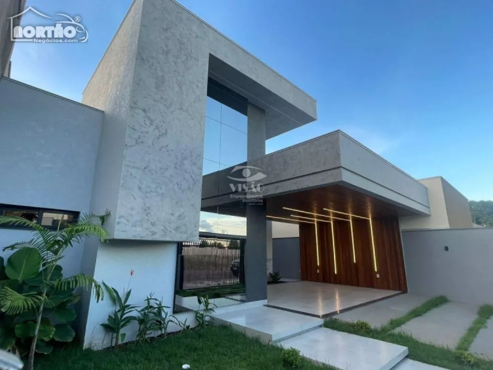 Casa à venda com 4 quartos, 183m² - Foto 3