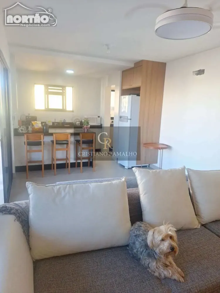 Casa, 3 quartos, 178 m² - Foto 1