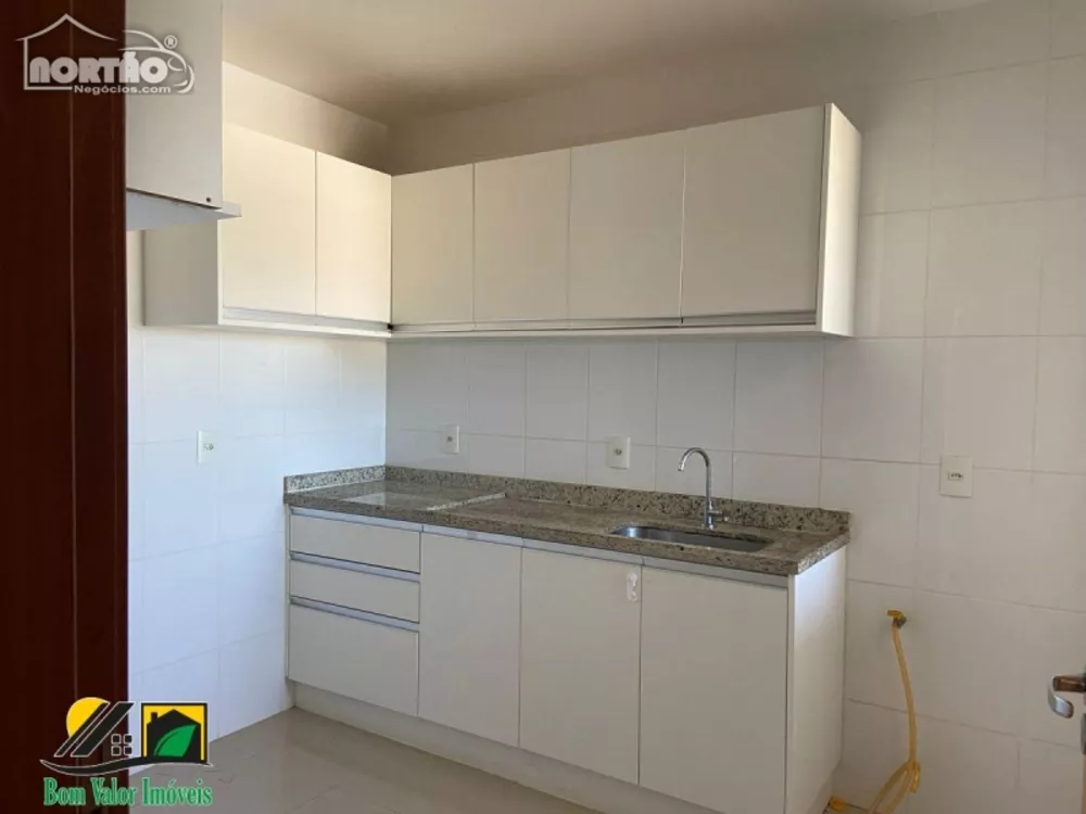 Casa à venda com 4 quartos, 109m² - Foto 7