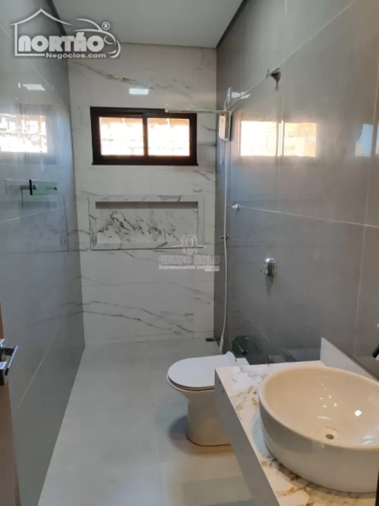 Casa à venda com 3 quartos, 173m² - Foto 6