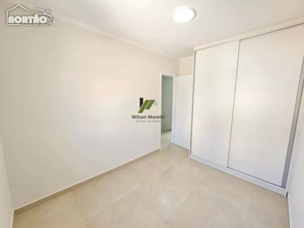 Casa à venda com 5 quartos, 129m² - Foto 5