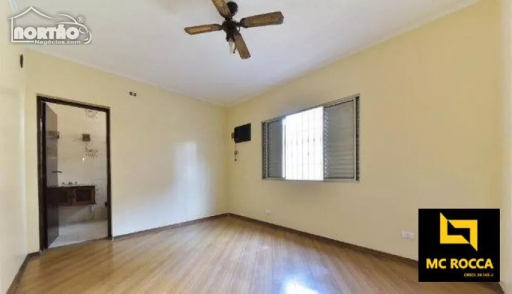 Casa à venda com 4 quartos, 360m² - Foto 6