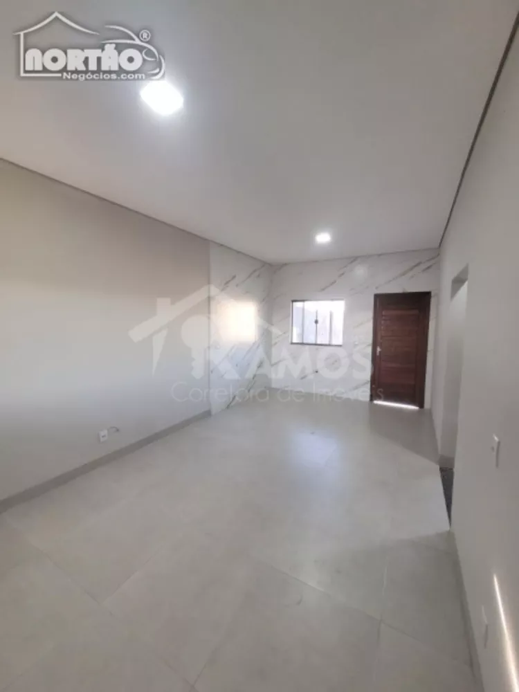 Casa à venda com 2 quartos, 79m² - Foto 5