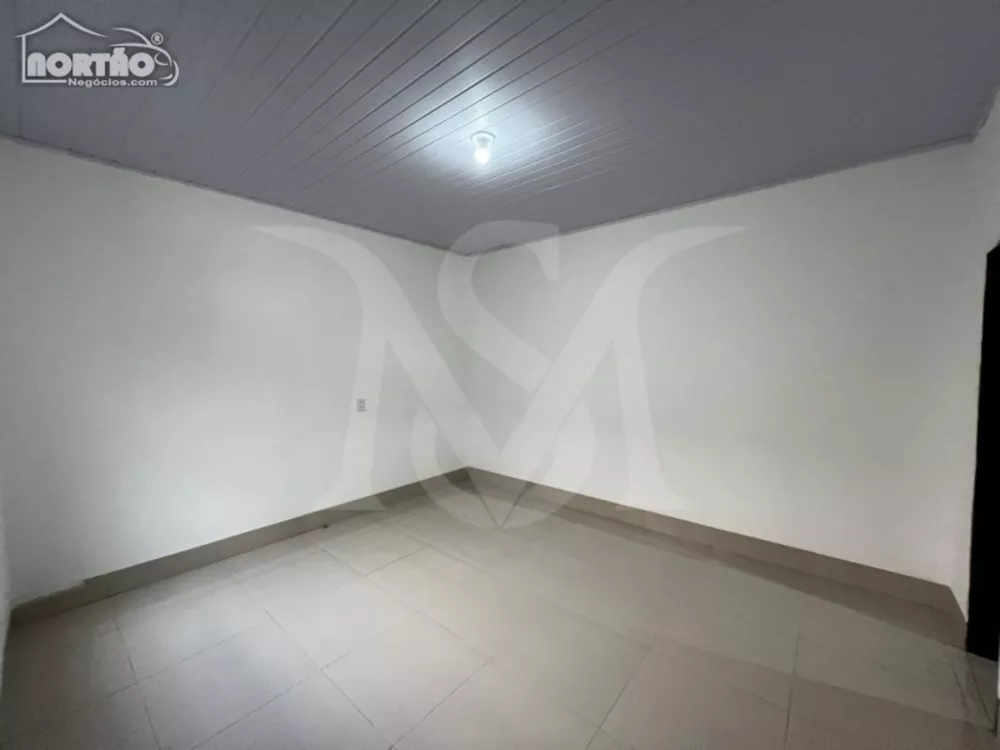 Casa à venda com 2 quartos, 105m² - Foto 10