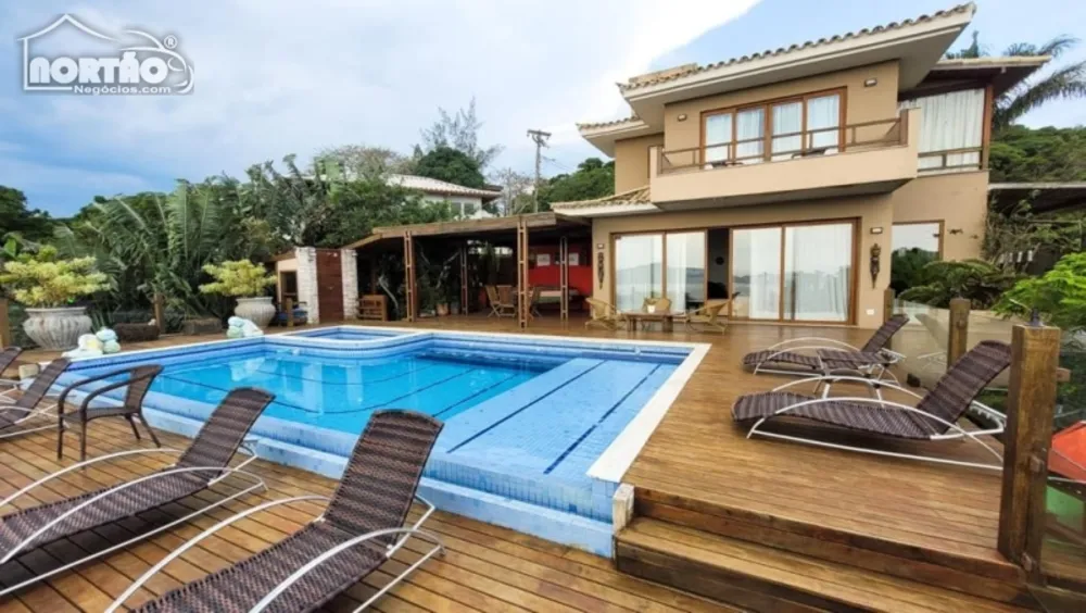 Casa, 3 quartos, 460 m² - Foto 1