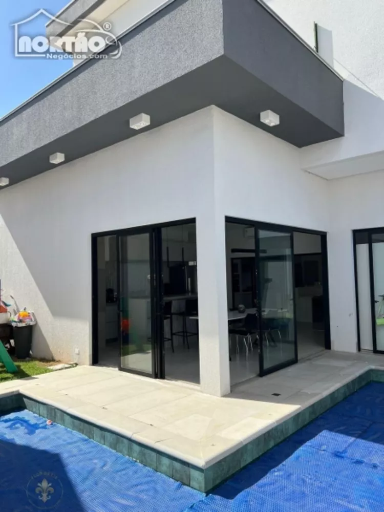 Casa à venda com 3 quartos, 351m² - Foto 5