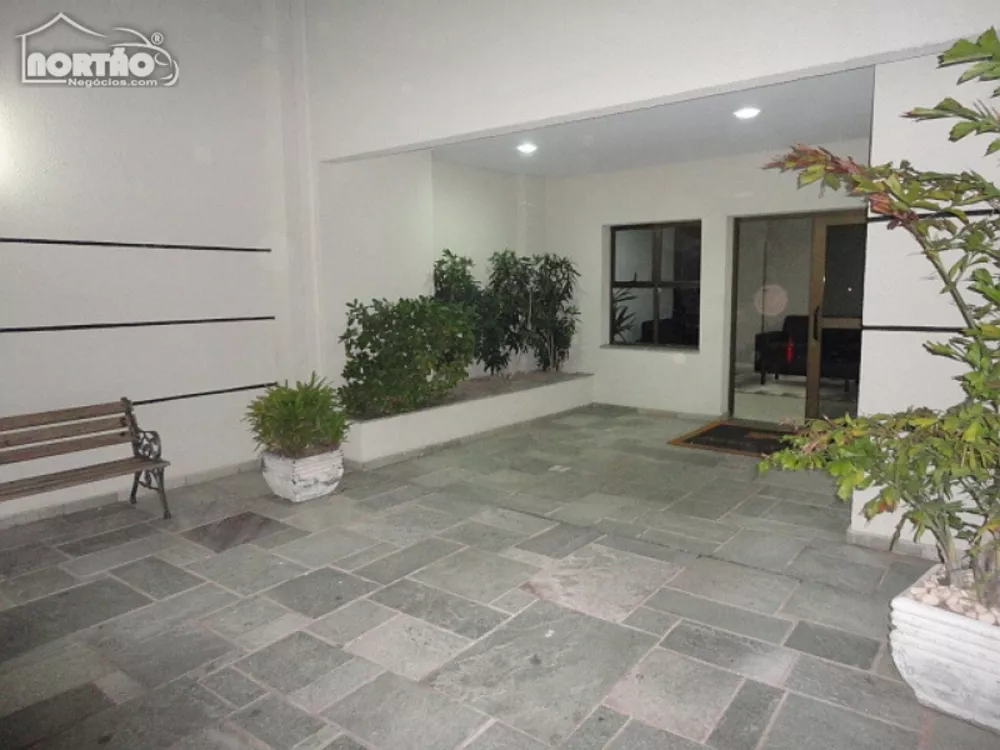 Casa à venda com 3 quartos, 148m² - Foto 2