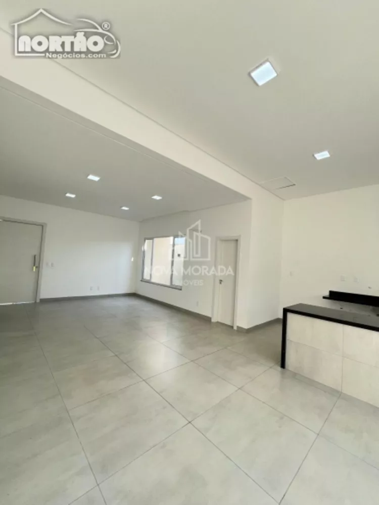 Casa à venda com 4 quartos, 151m² - Foto 4