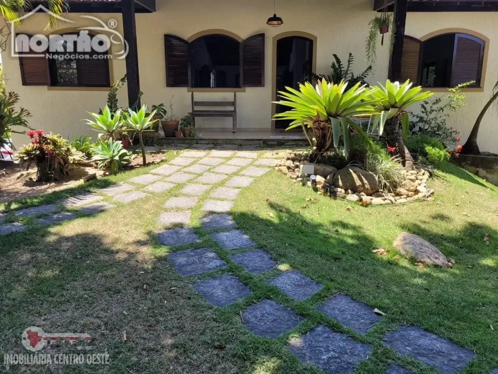Casa, 4 quartos, 600 m² - Foto 2