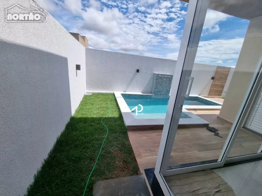 Casa à venda com 3 quartos, 144m² - Foto 4