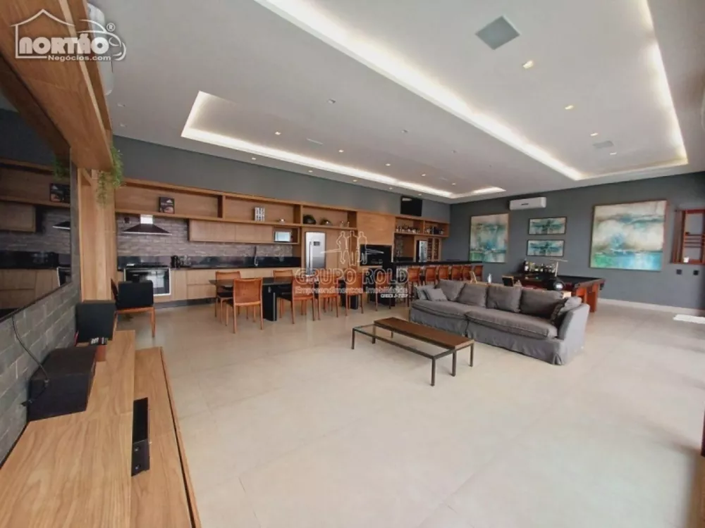 Casa à venda com 2 quartos, 510m² - Foto 1