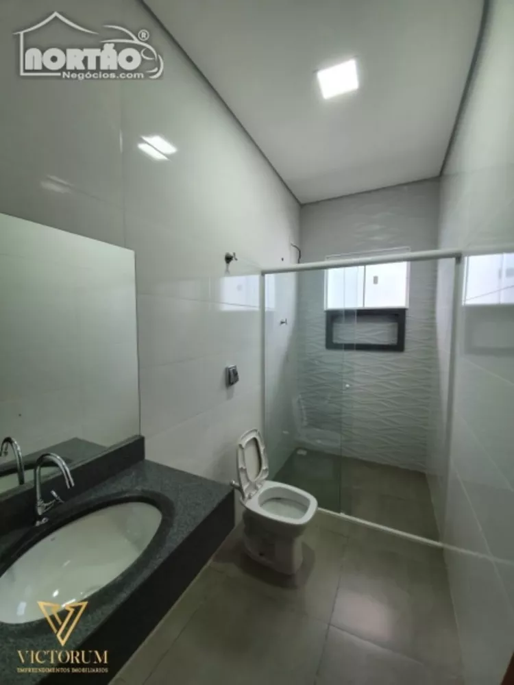 Casa à venda com 3 quartos, 187m² - Foto 8