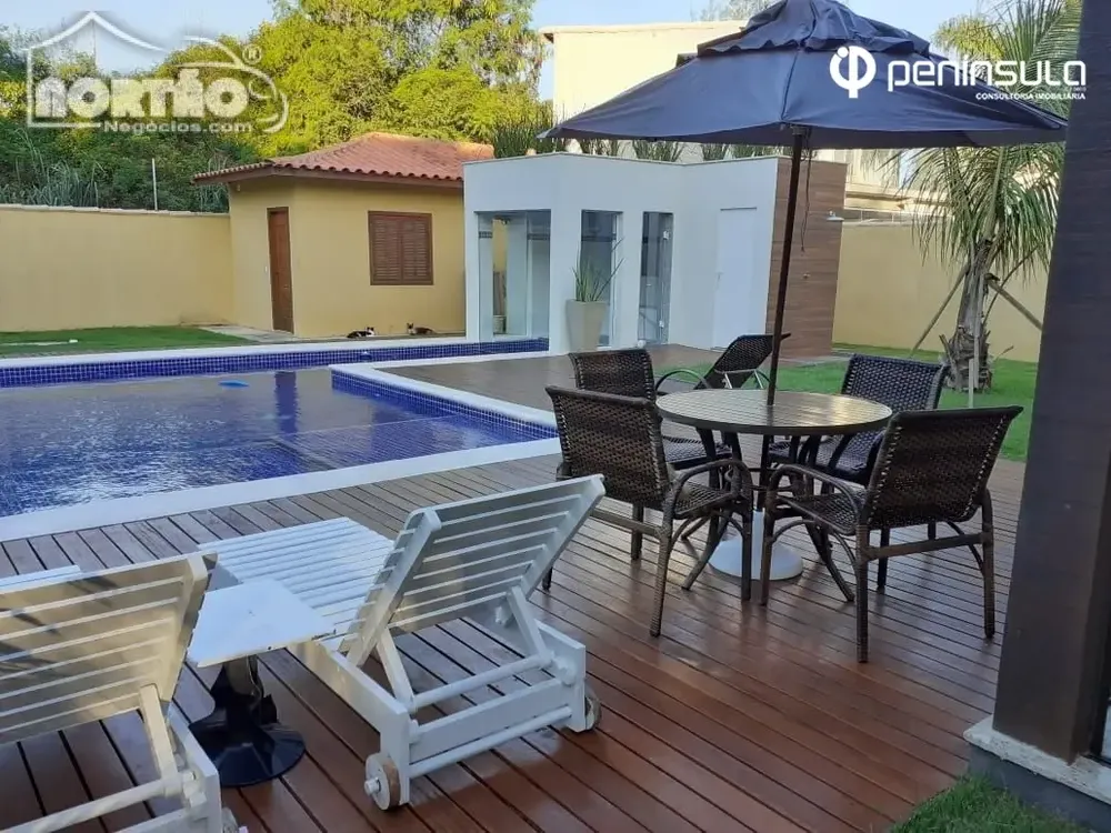 Casa, 8 quartos, 438 m² - Foto 1