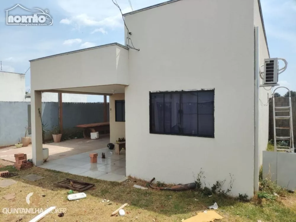 Casa à venda com 3 quartos, 80m² - Foto 3