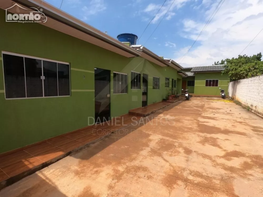 Casa à venda com 16 quartos, 300m² - Foto 4