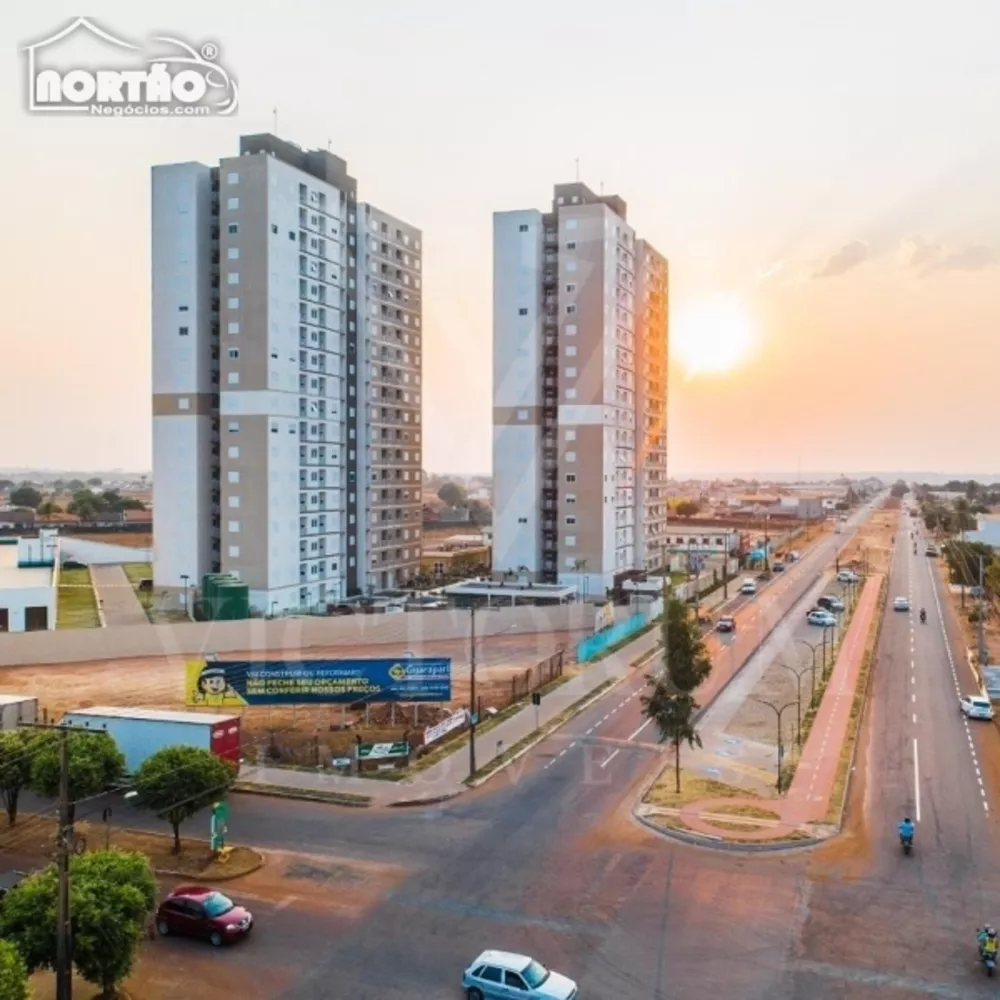 Casa à venda com 3 quartos, 100m² - Foto 1