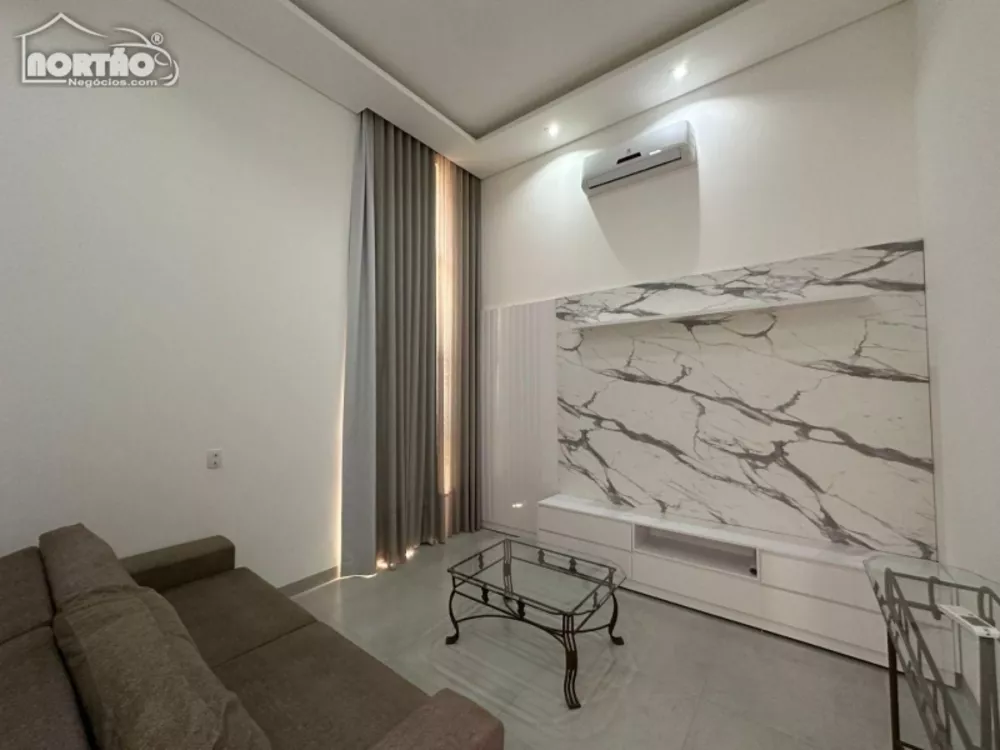 Casa à venda com 3 quartos, 317m² - Foto 4