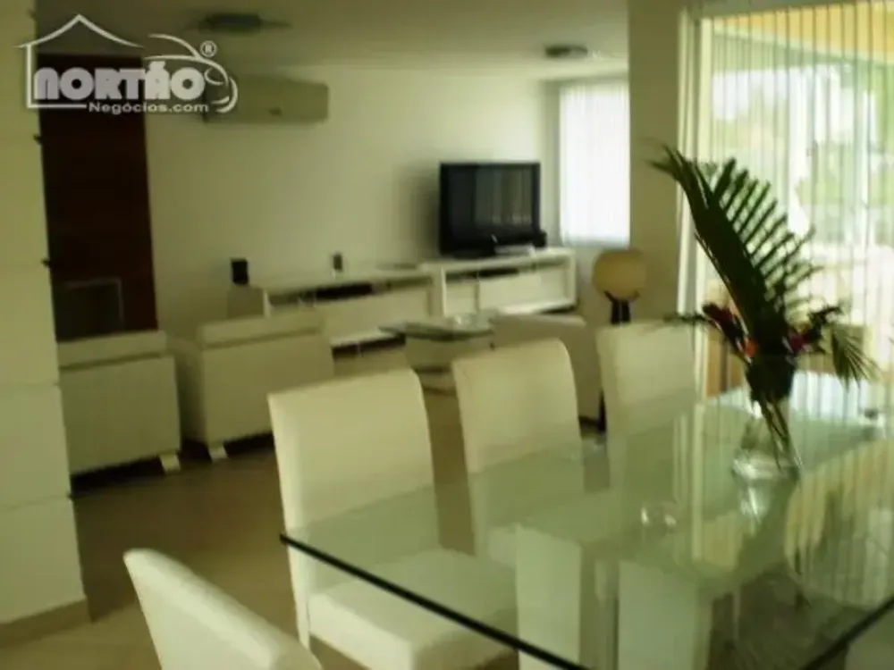 Casa, 5 quartos, 370 m² - Foto 1