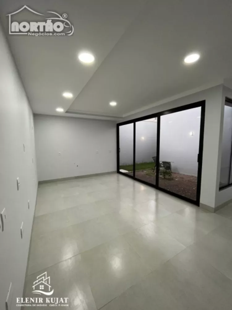 Casa à venda com 3 quartos, 153m² - Foto 4