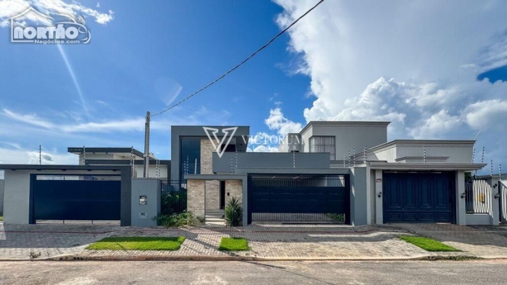 Casa à venda com 1 quarto, 232m² - Foto 1