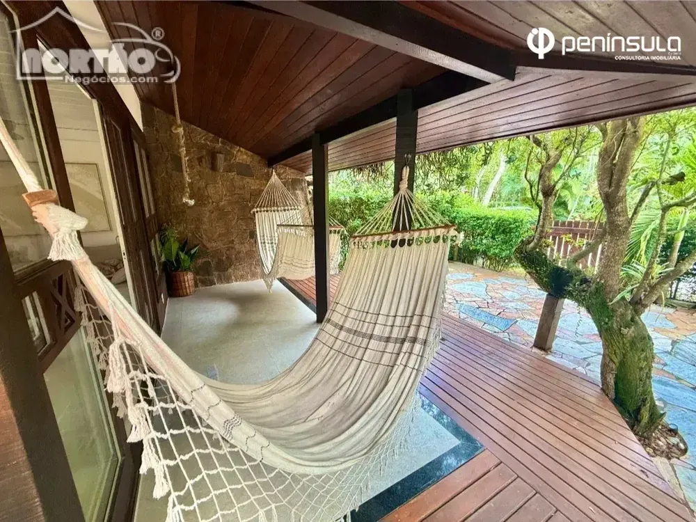 Casa, 4 quartos, 150 m² - Foto 1