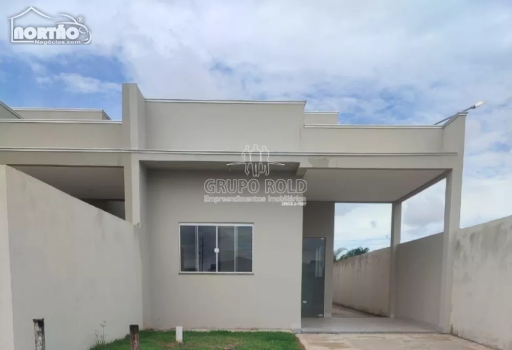 Casa à venda com 3 quartos, 83m² - Foto 1