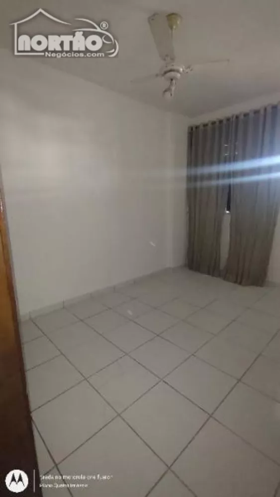 Casa à venda com 2 quartos, 90m² - Foto 8