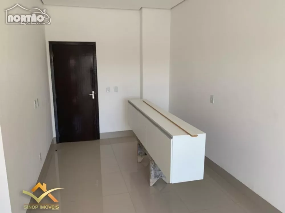 Casa à venda com 2 quartos, 69m² - Foto 4