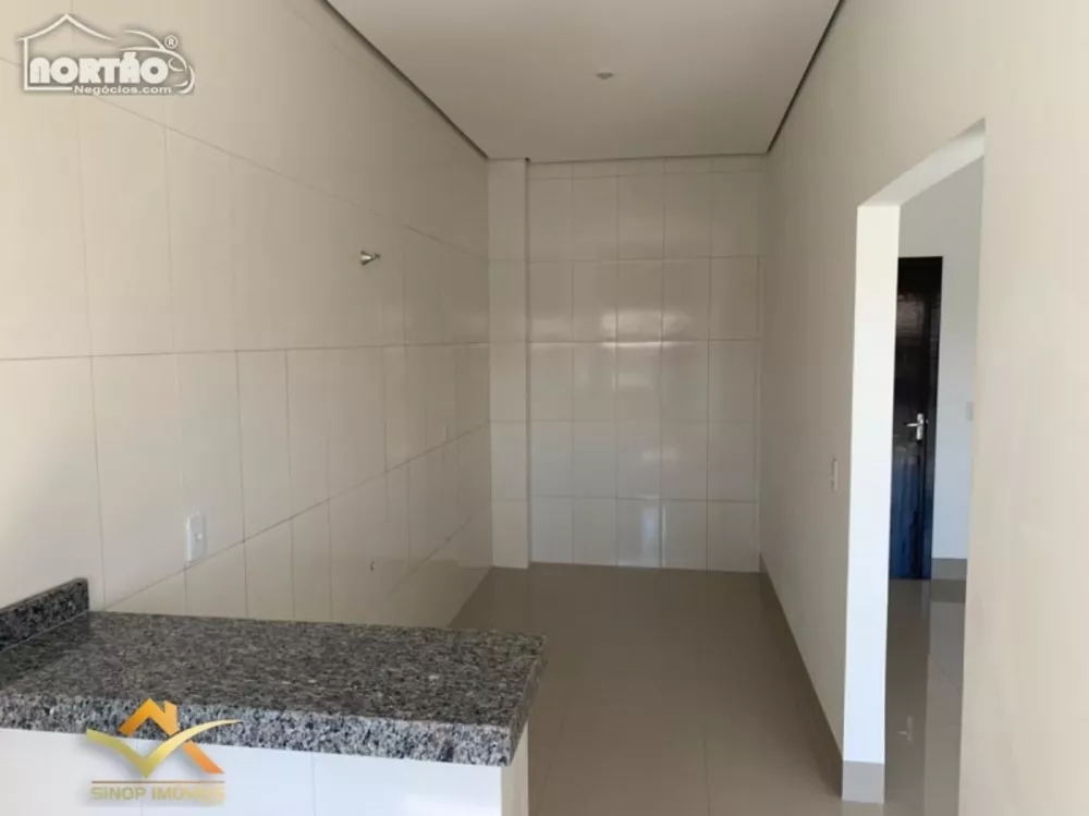 Casa à venda com 2 quartos, 69m² - Foto 5